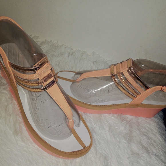 Women's sandles - Picture 4 of 6